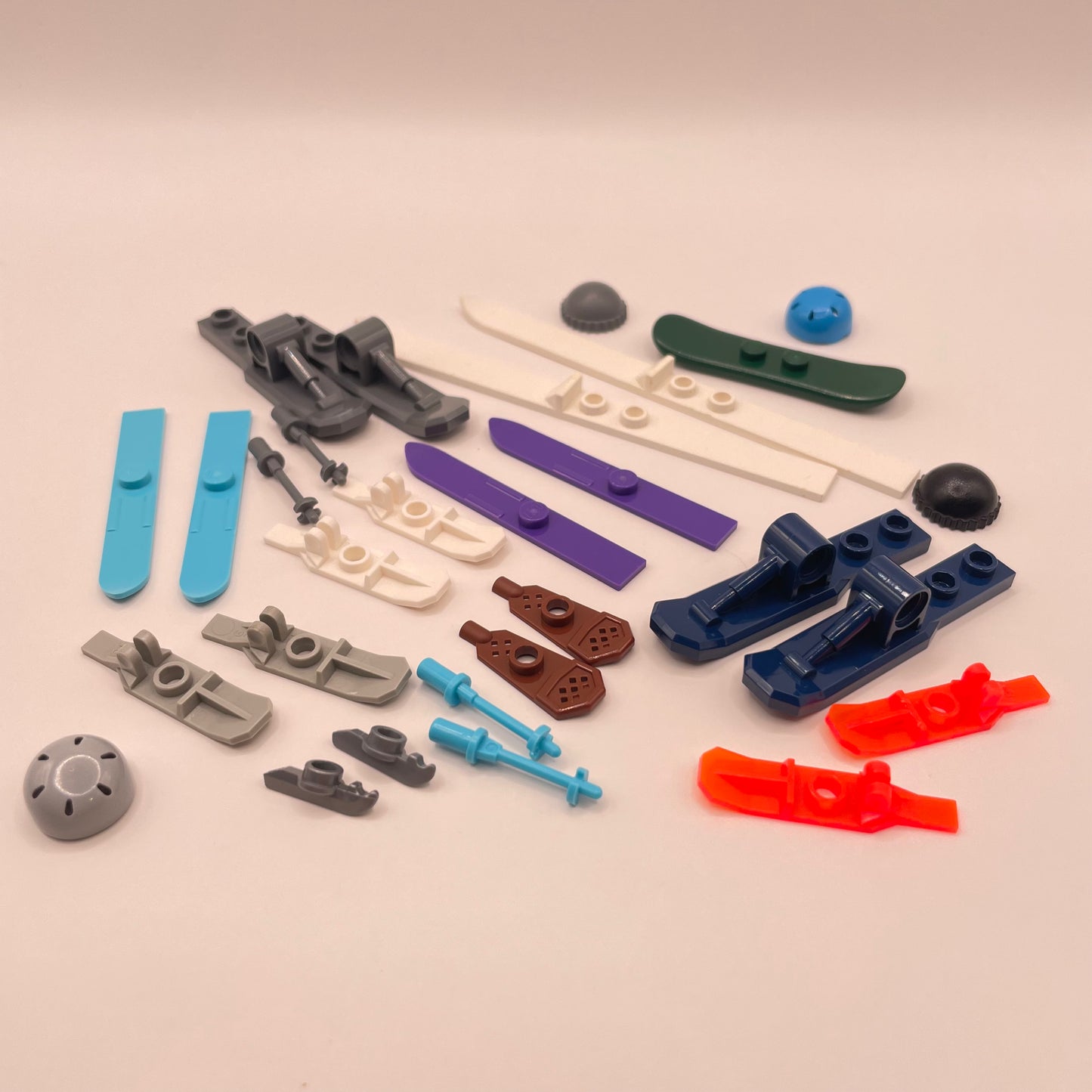 LEGO Winter Sports Gear, City, Accessories (28 Pieces)