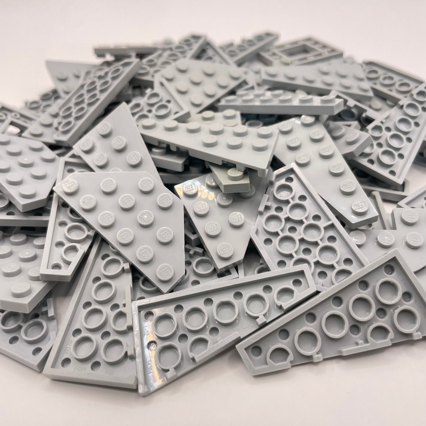 LEGO Wings, Medium, Light Bluish Grey, Approx. 110g