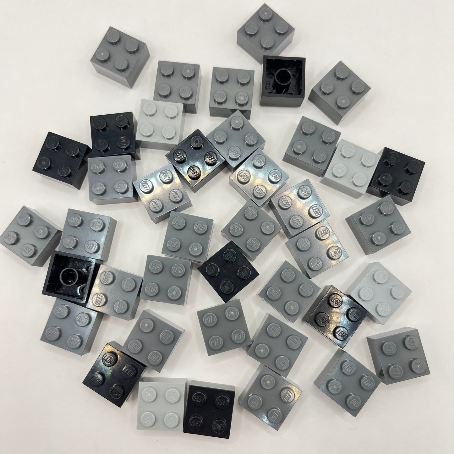 LEGO 2x2 Bricks, Grey and Black, 40 Pieces.