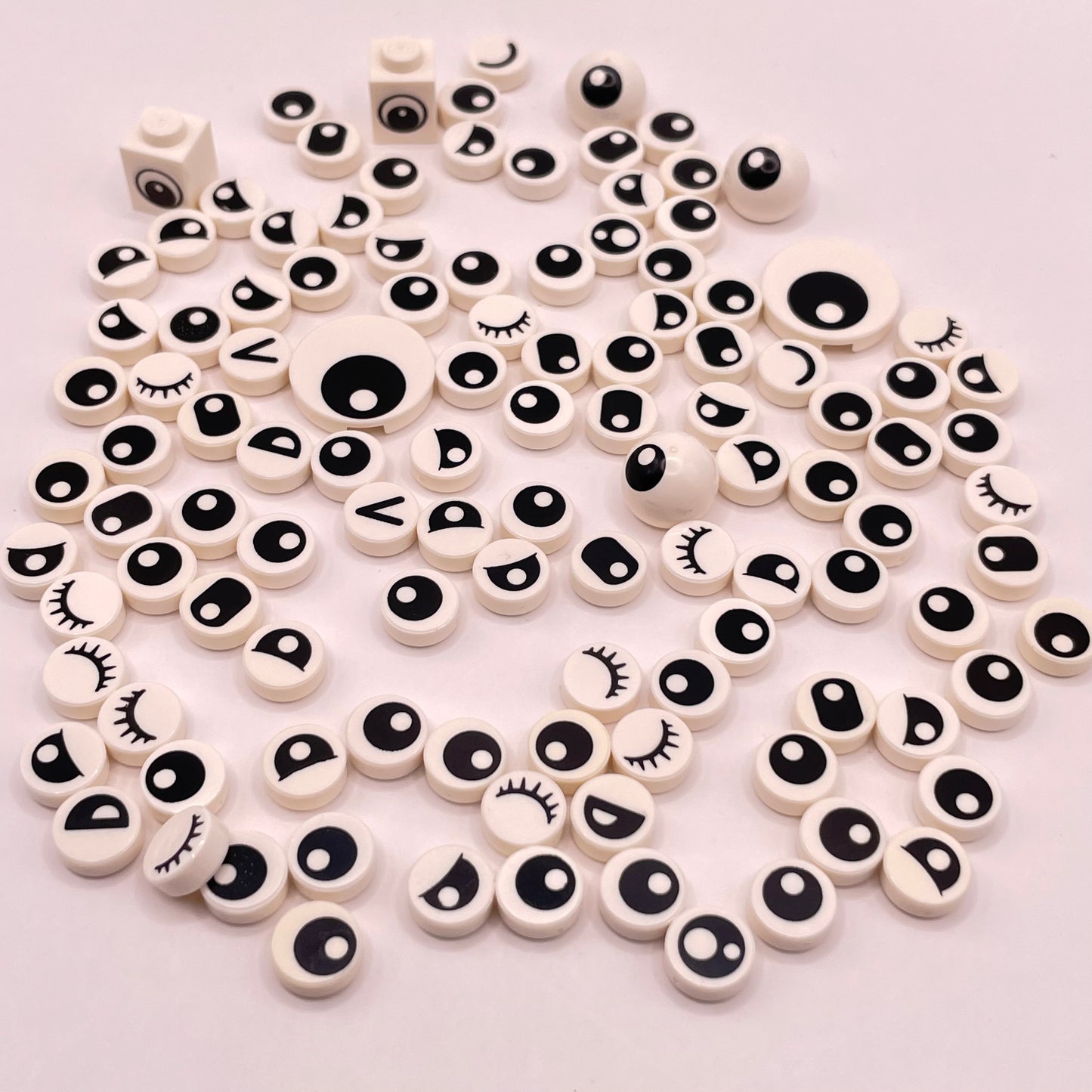 LEGO Eyes, Black and White, Animals, 110 Pieces