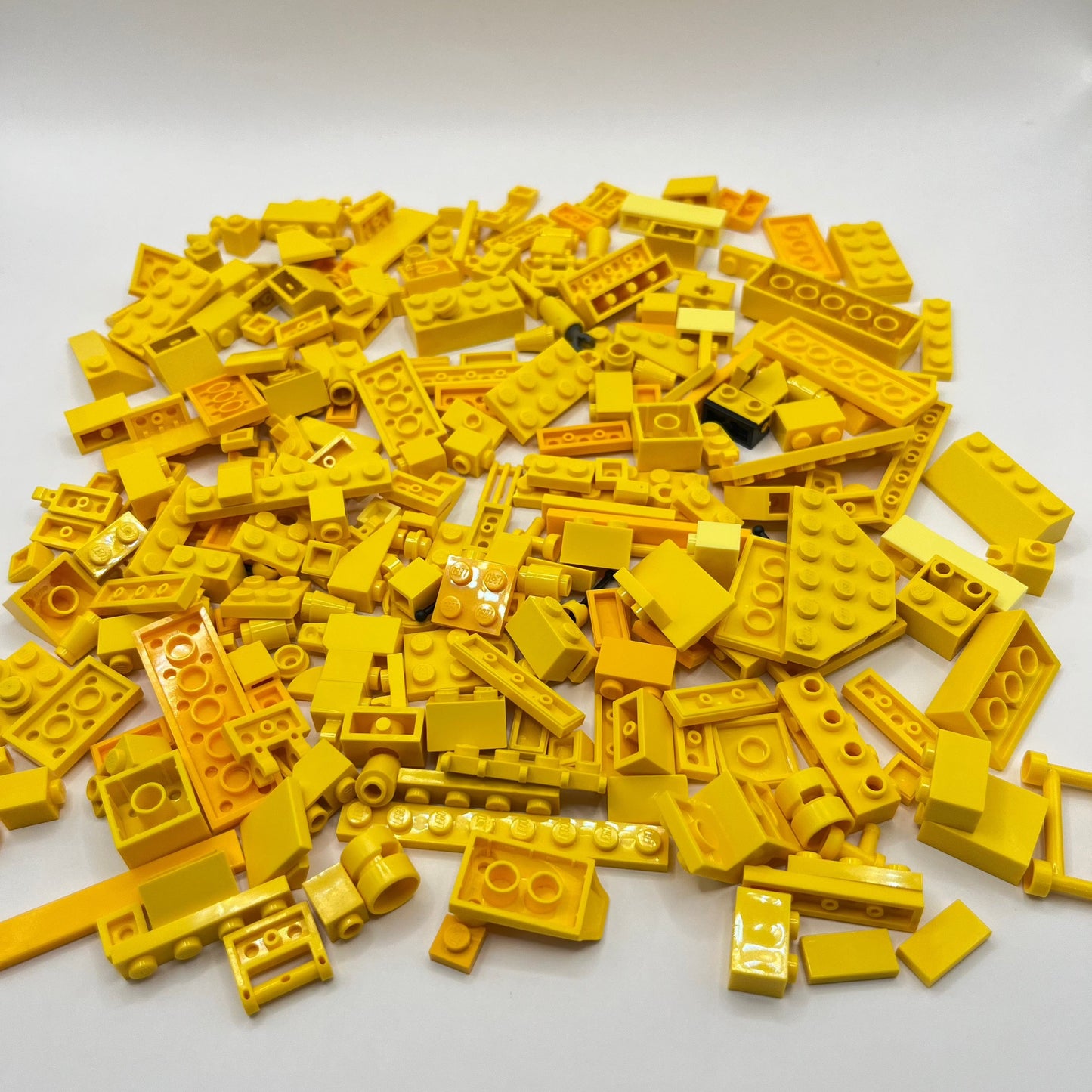 LEGO Mixed Yellow, Mixed Bricks, Approx. 160g