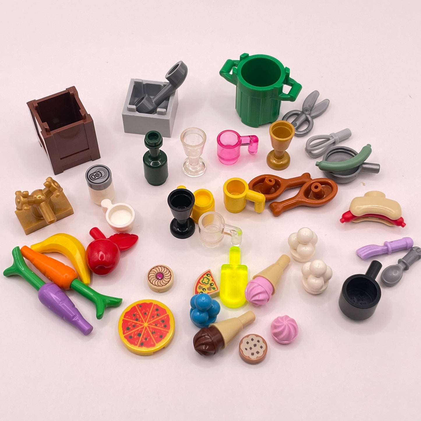 LEGO Food / Kitchen Bundle, Mixed Pieces (40 Pieces)