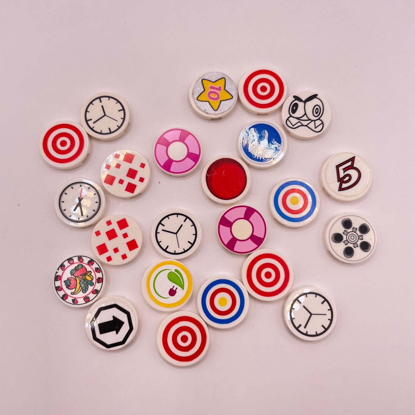 LEGO Prints and Stickers, Round Tiles, White, 22pieces