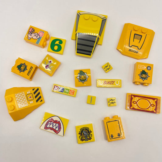 LEGO Prints and Stickers, Yellow, 15 Pieces
