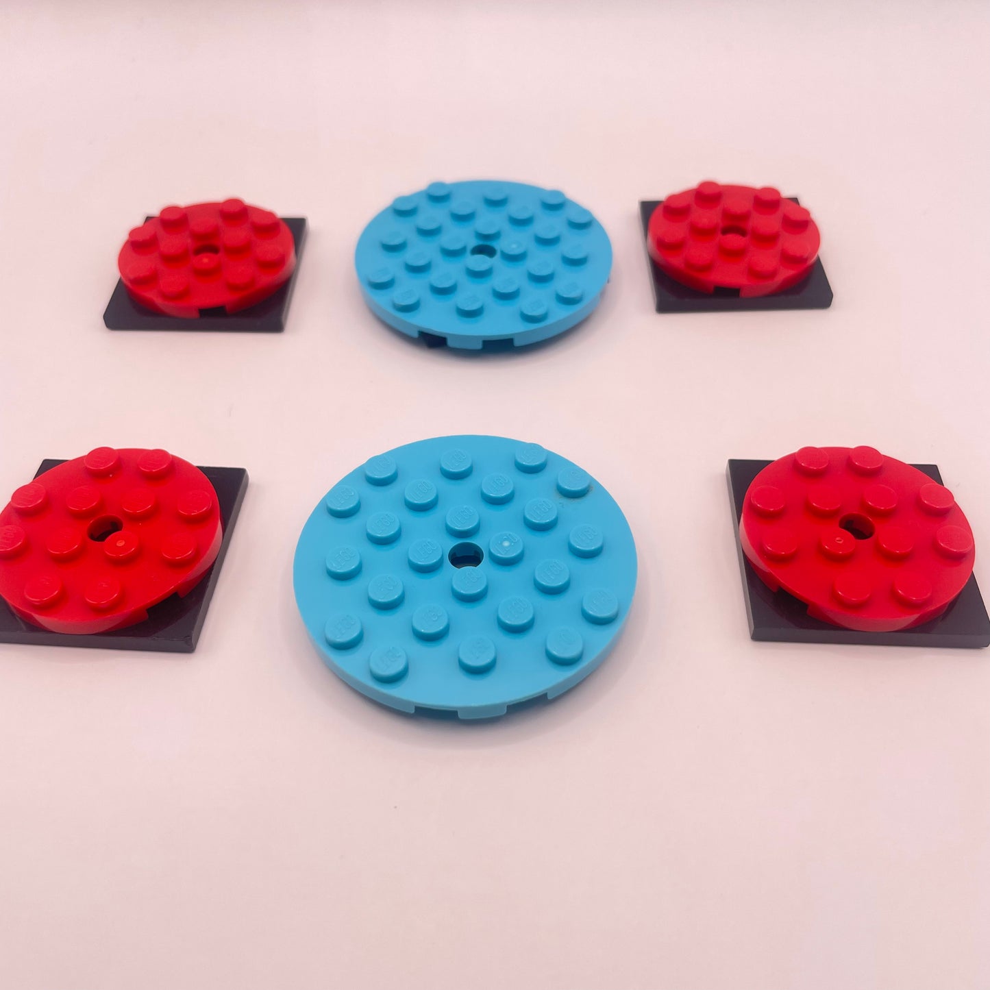 LEGO Mixed Turntables, Mixed Colours, 6 pieces