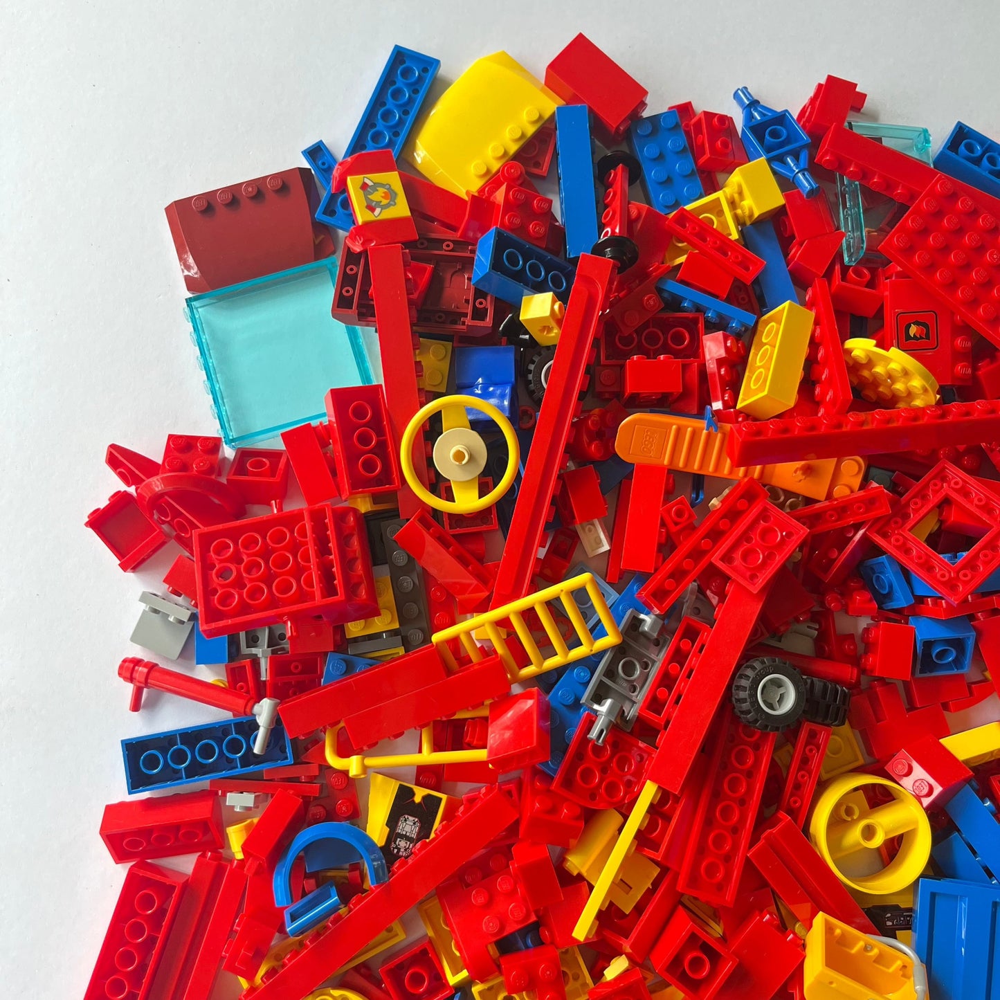 LEGO Fun Pack, Mixed Bag, Approx. 750g includes 6 Minifigures/Minidolls
