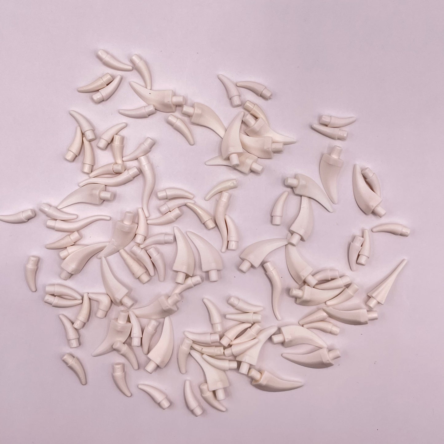 LEGO Horns and Spikes, White, Animals, 100 Pieces