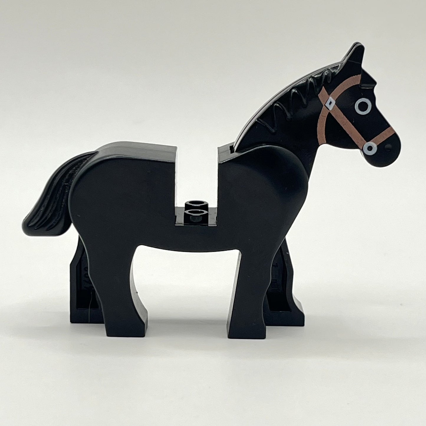 LEGO Black Horse Movable Head, Eyes Circled in White, 1 Pieces