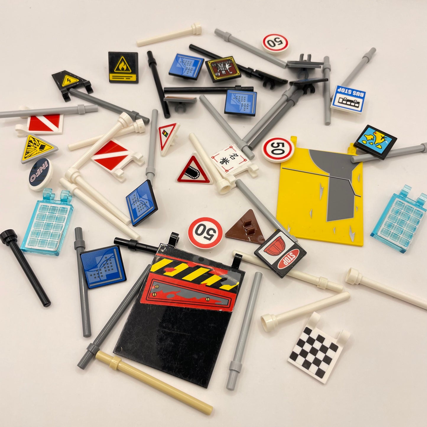 LEGO Mixed Flags / Poles, Road/City Themed, 60 Pieces