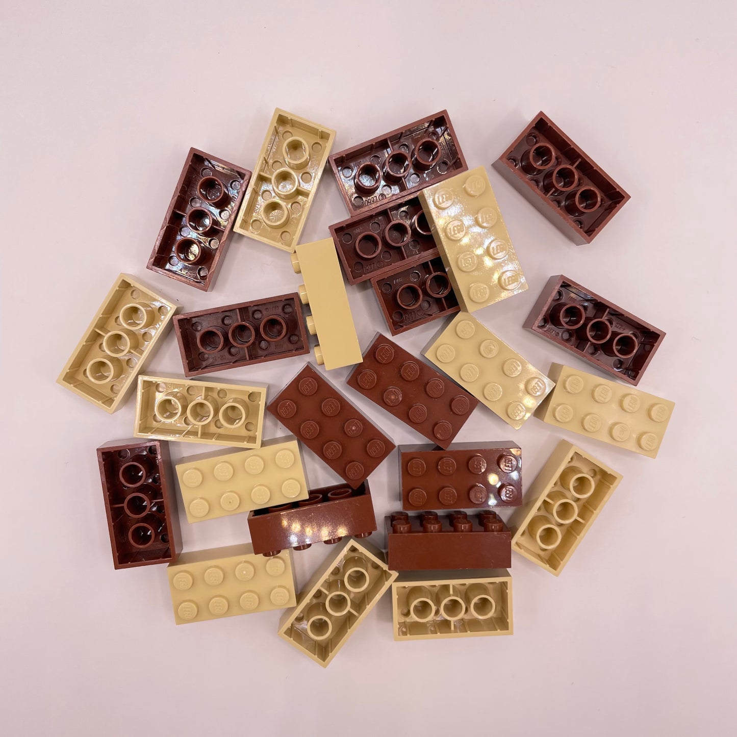 LEGO 2 x 4 Bricks, Mixed Colours, Tan and Reddish Brown, 25 Pieces