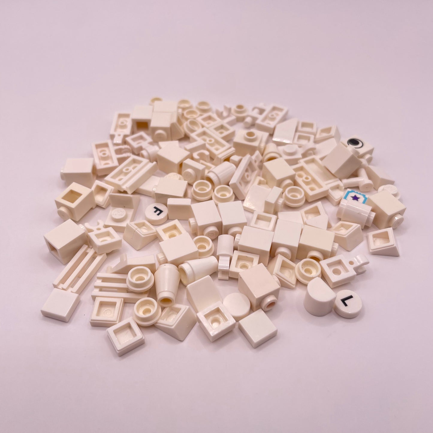 LEGO Greebling, White, 100 Pieces