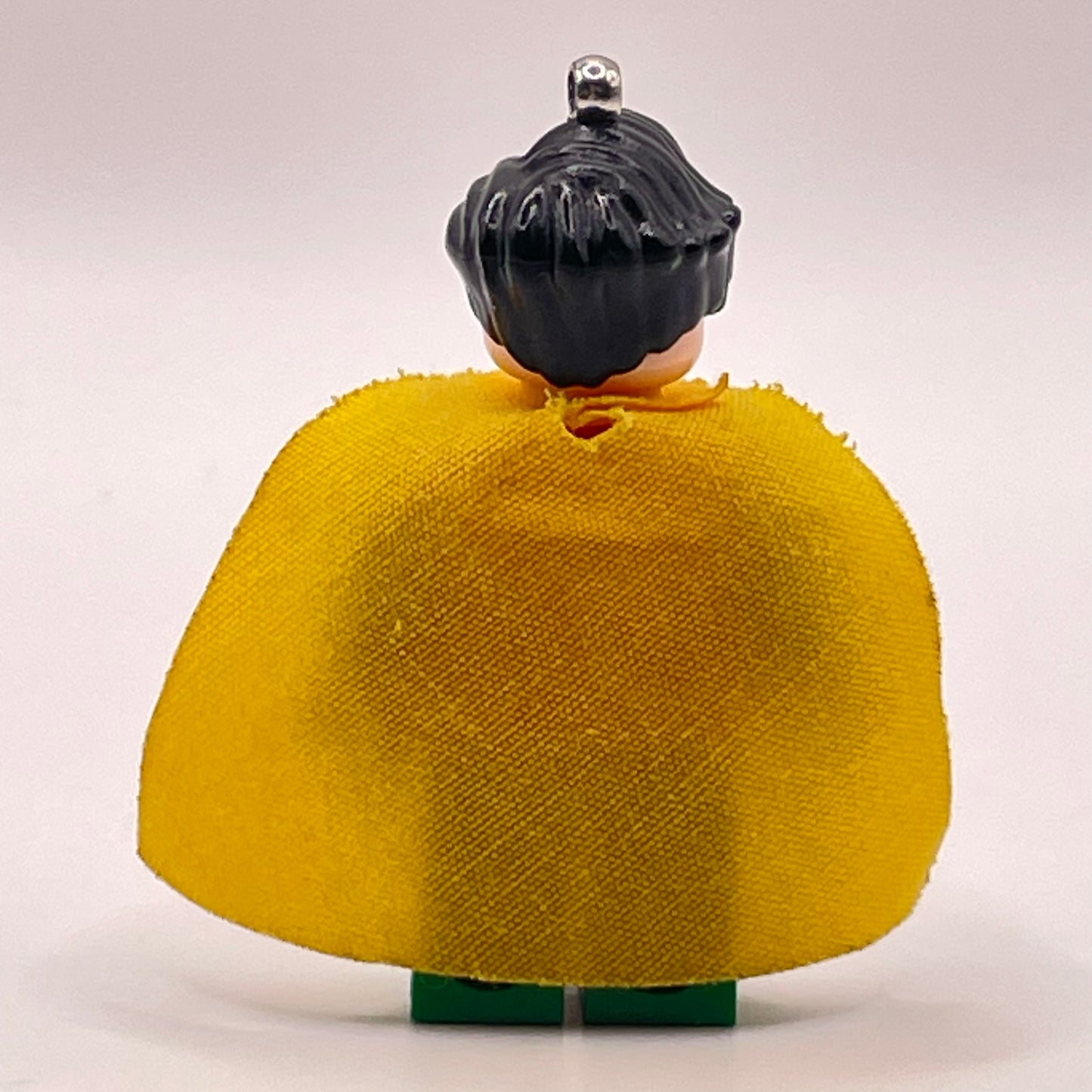 LEGO Robin Keychain, Super Heroes, Minifigure (851687) incomplete