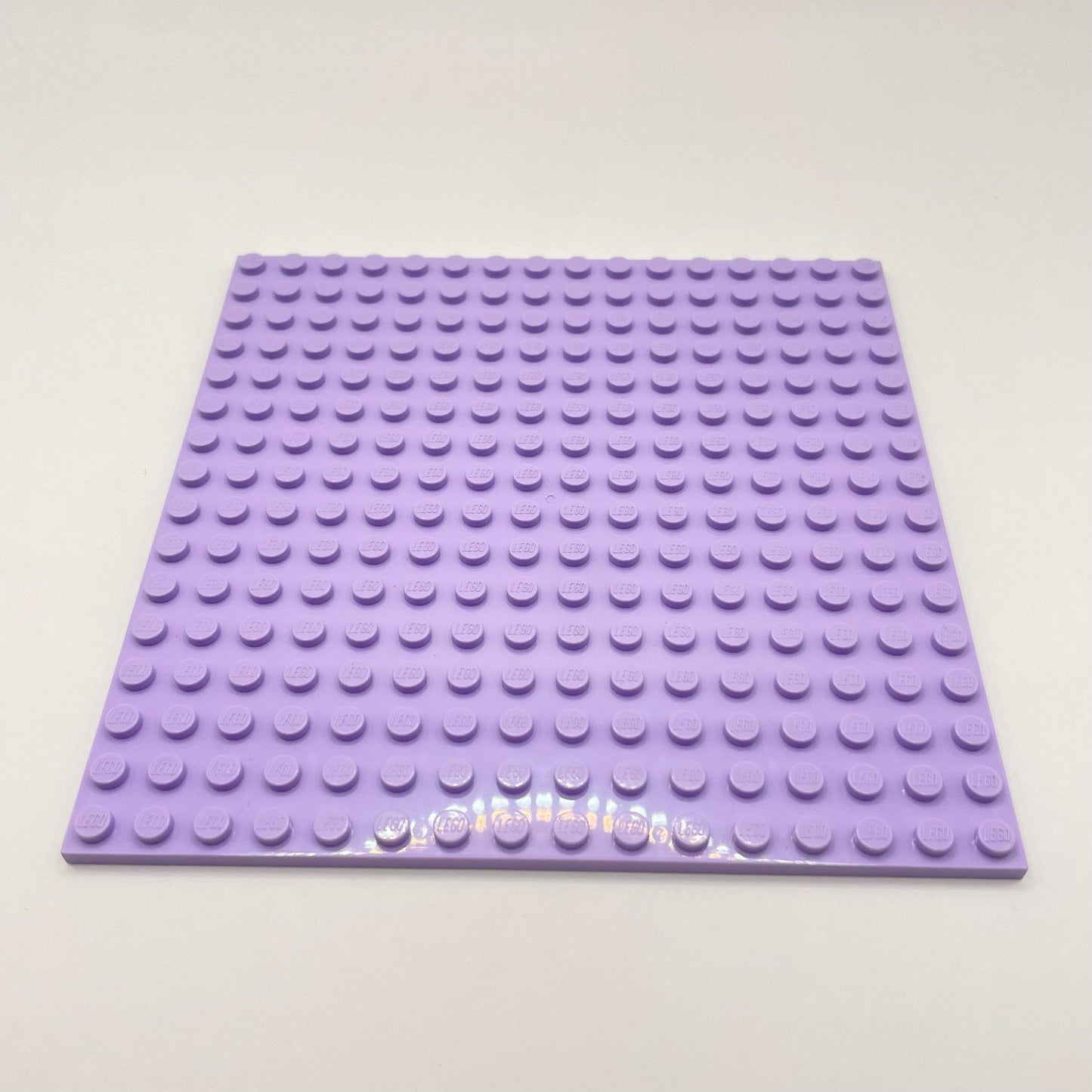 LEGO Plate, Lavender, 16x16, 91405 (1 Piece)