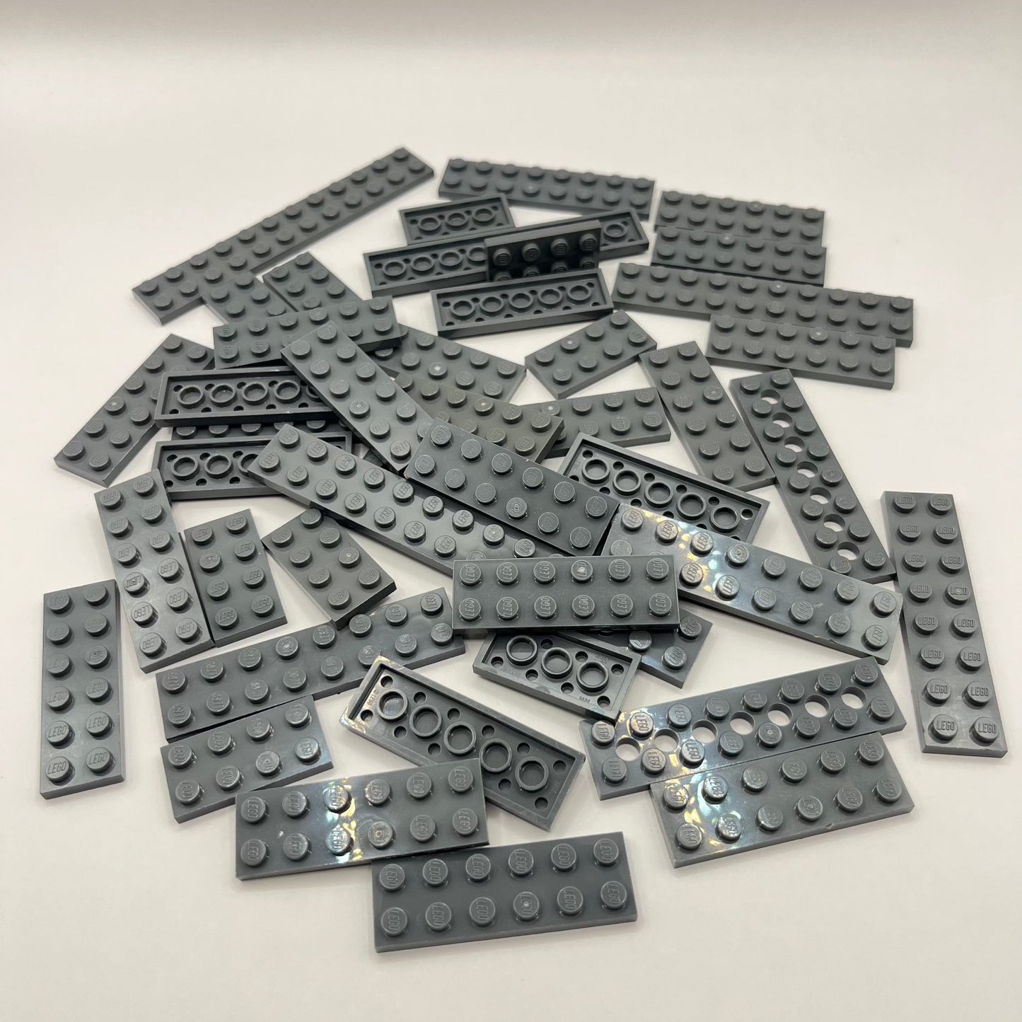 LEGO Dark Bluish Grey, 2x Plates, Approx. 80g