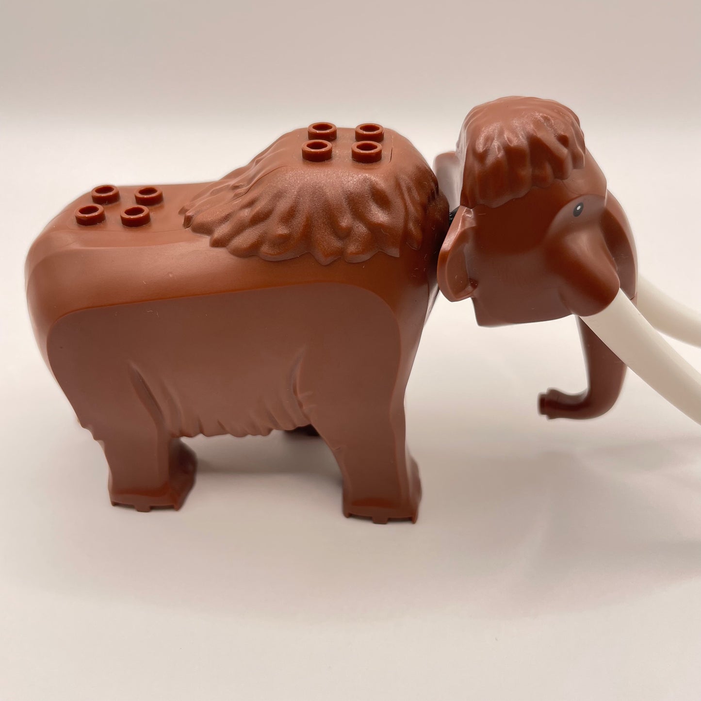 LEGO Woolly Mammoth, Reddish Brown, 1 piece
