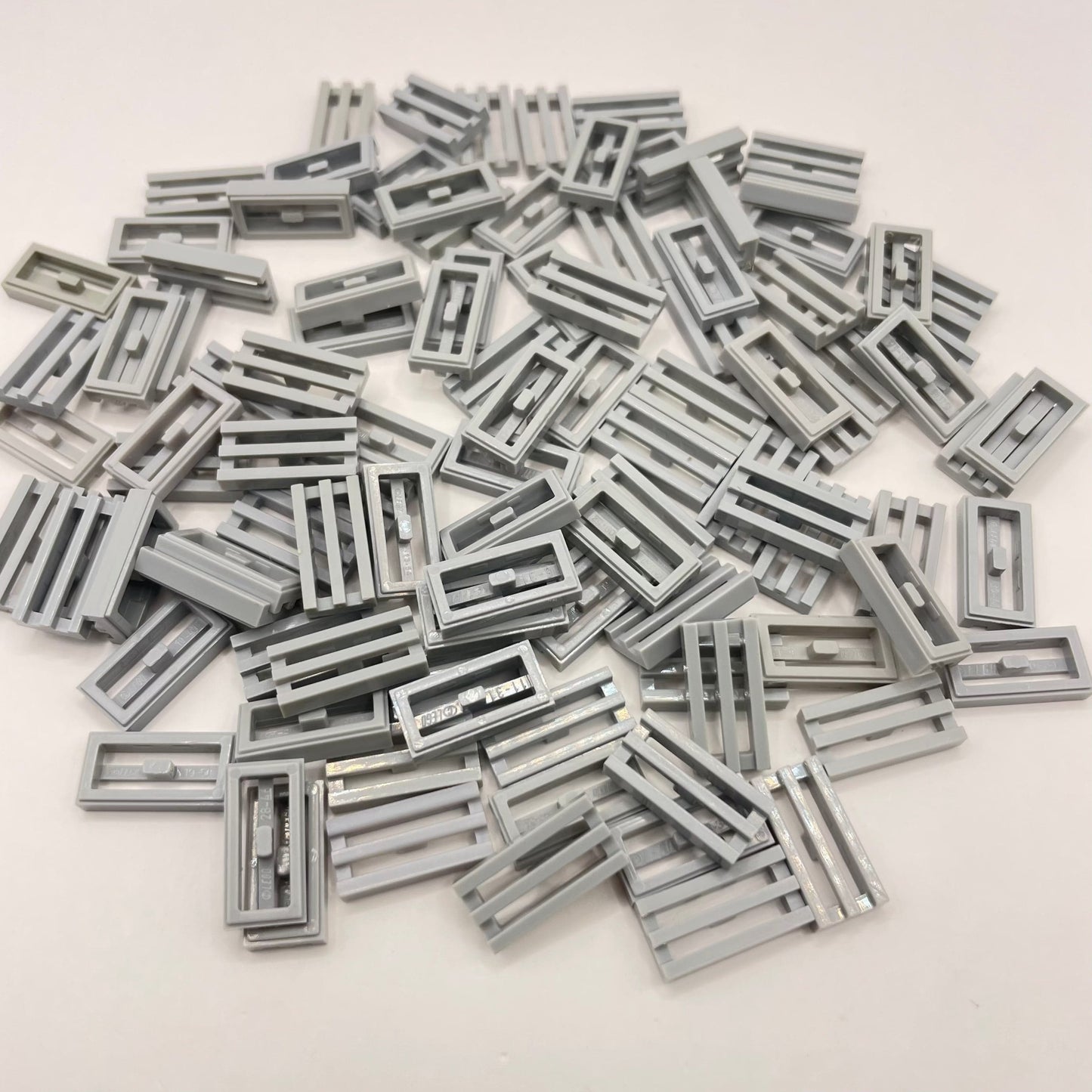 LEGO Grills, 1x2, Light Bluish Grey, 100 Pieces
