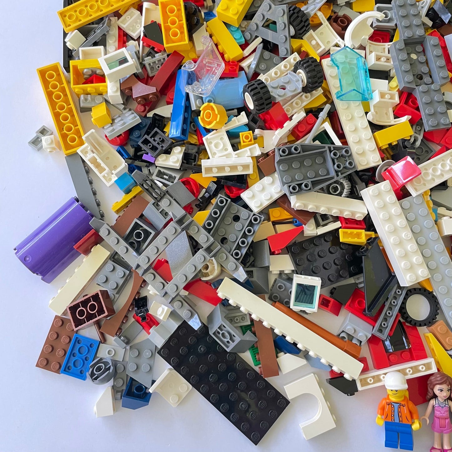 LEGO Fun Pack, Mixed Bag, Approx. 750g includes 6 Minifigures/Minidolls