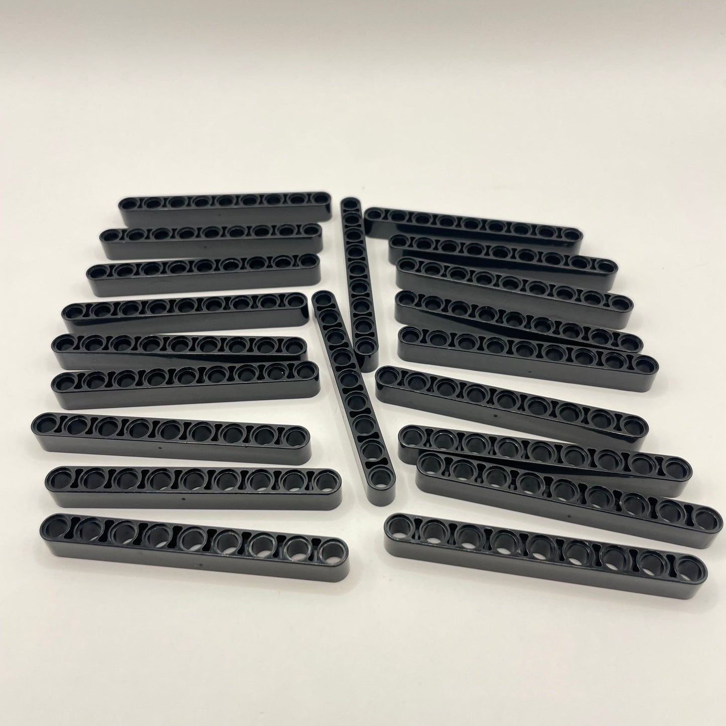 LEGO Black Technic, Liftarm, Thick 1x9 20 Pieces (40490)