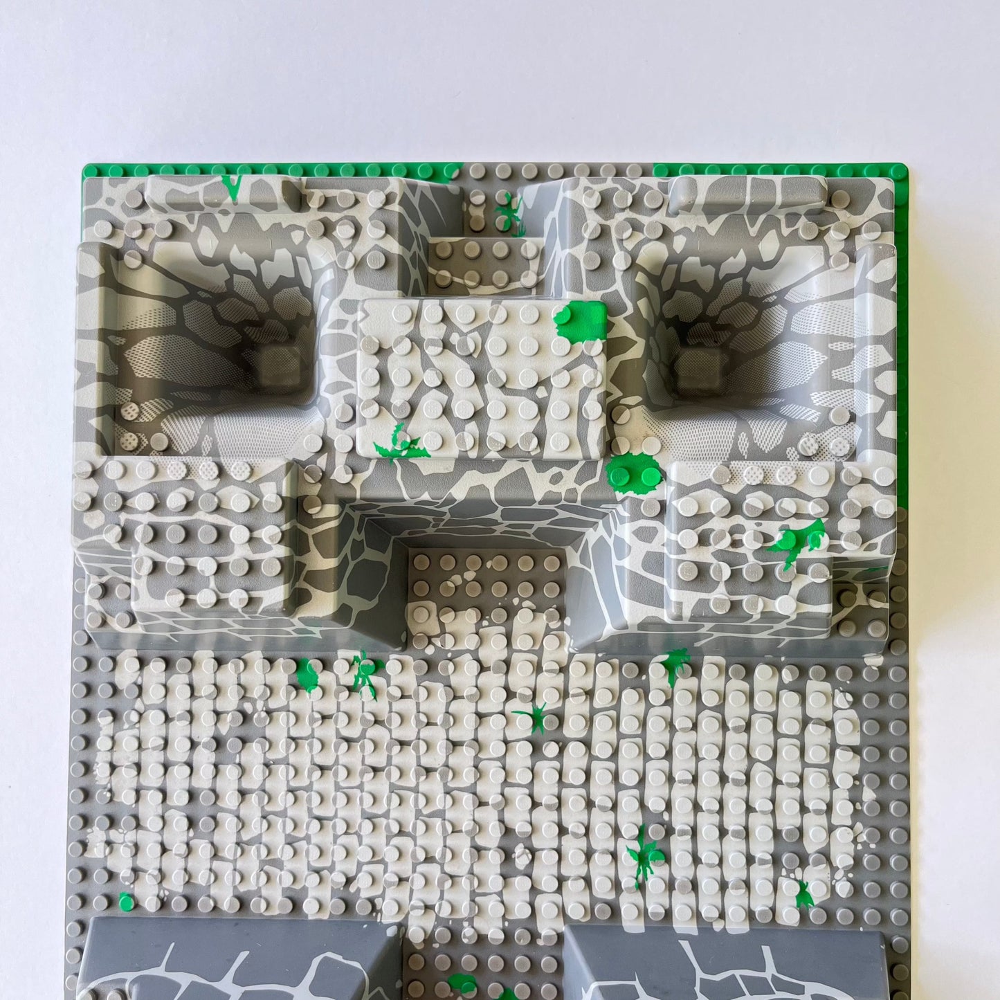 LEGO Baseplate Raised, Four Corner Pits with Grey Rock Pattern, Grey, 32x48