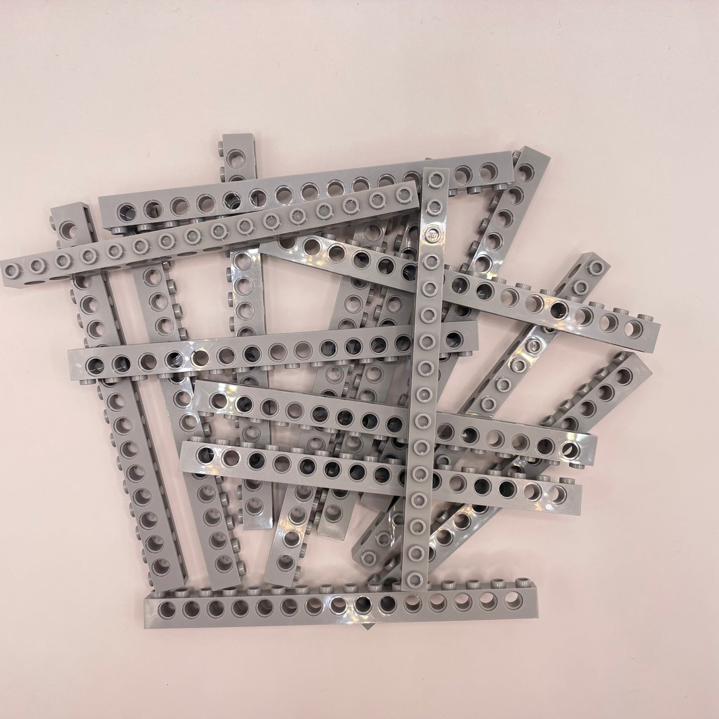 LEGO Technic Bricks, 1x16, Light Bluish Grey, 16 Pieces