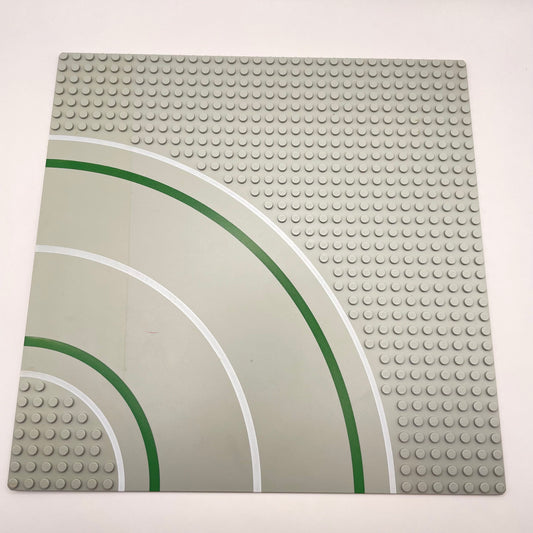 LEGO Baseplate Road, 7 Stud Curve, 32x32, Old Light Grey, 2359p01 (1 Piece) Playwear