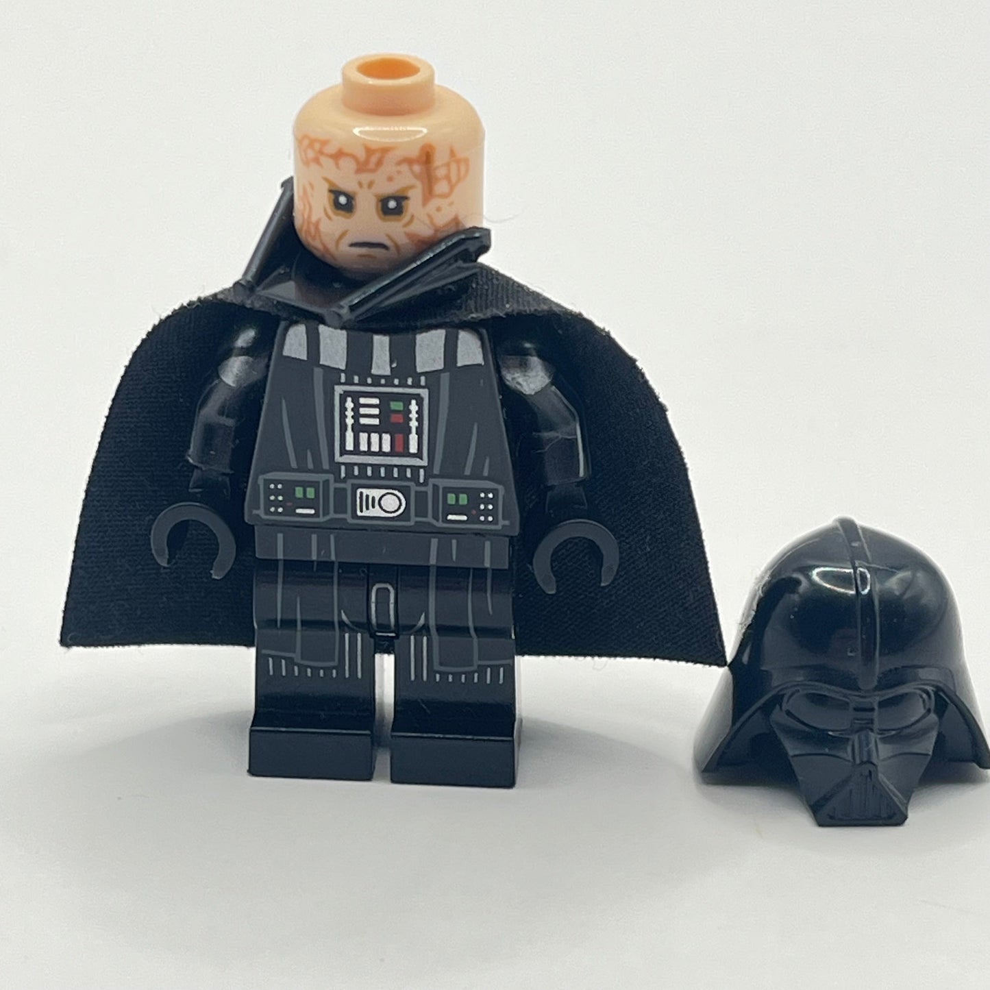 LEGO Darth Vader - Printed Arms, Star Wars, Minifigure (sw1228)