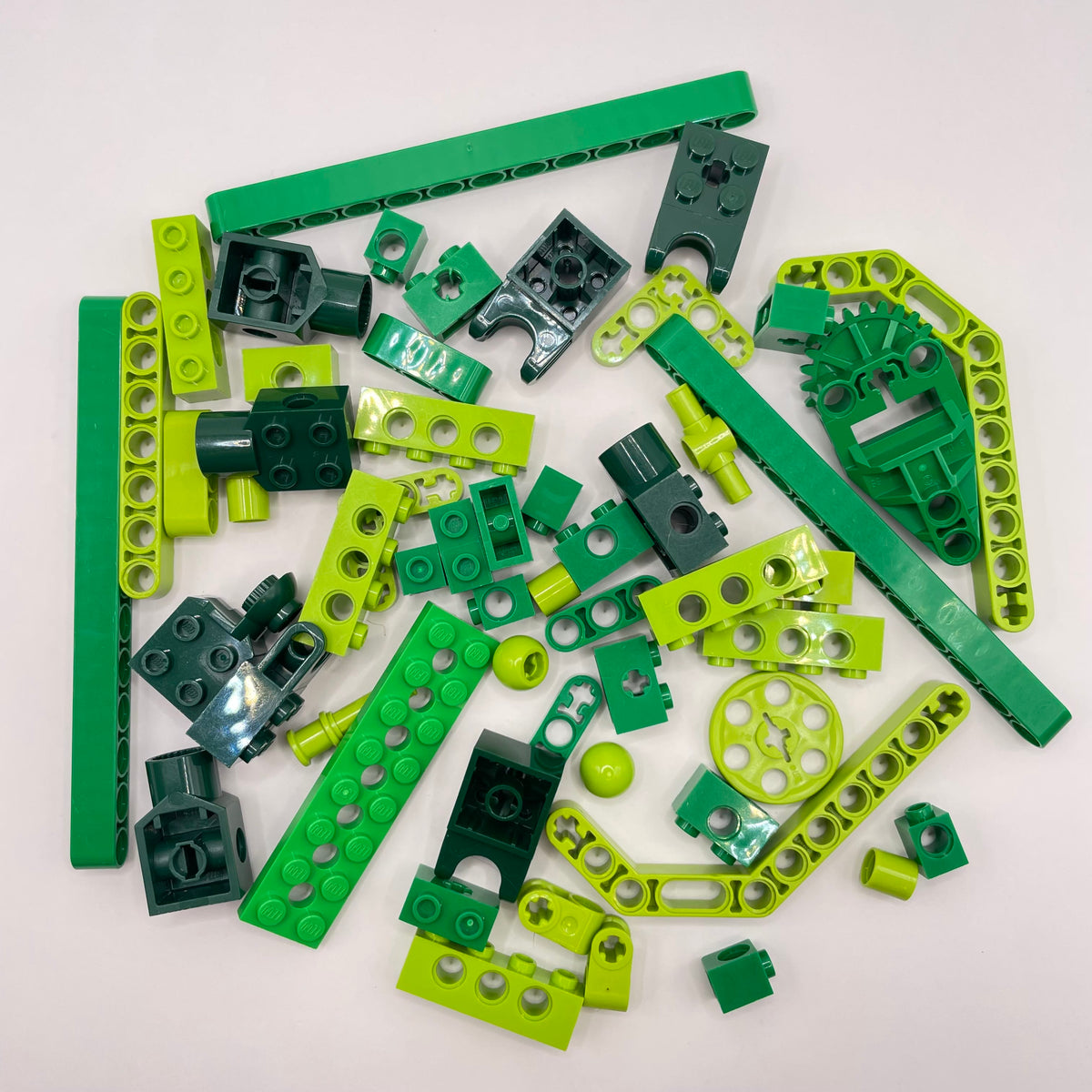 LEGO Mixed Green, Technic, Approx. 65g