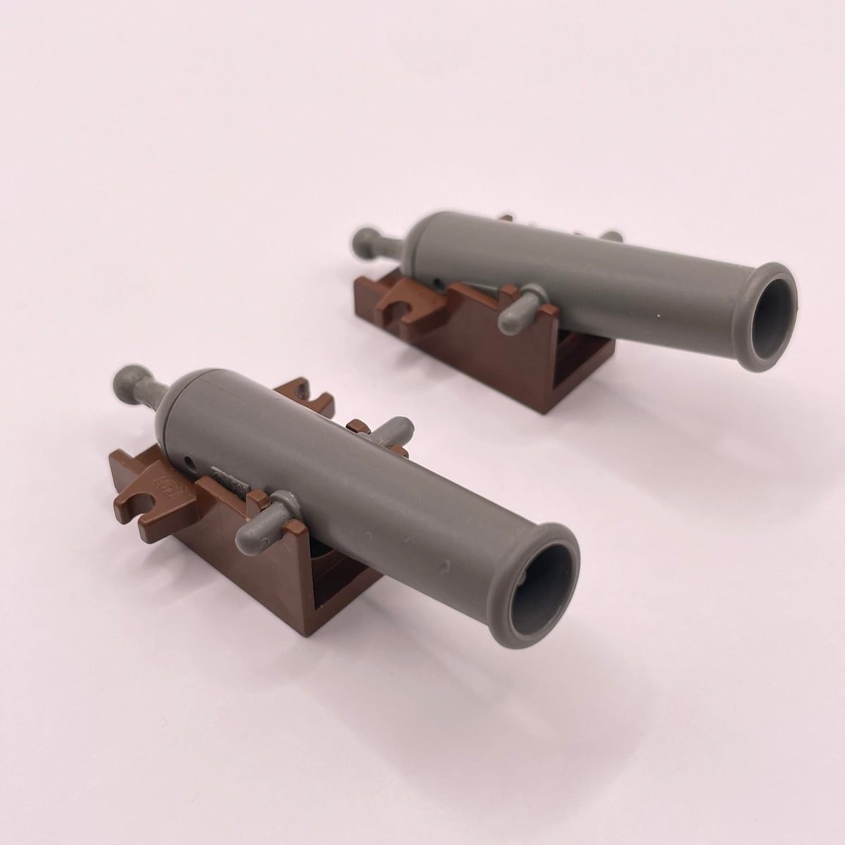 LEGO Cannons with Base, Old Dark Grey and Brown, Minifigure Accessories, 2 Pieces, playwear