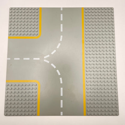 LEGO Baseplate Road, 9 Stud T Intersection, 32x32, Old Light Grey, 608p03 (1 Piece) Playwear
