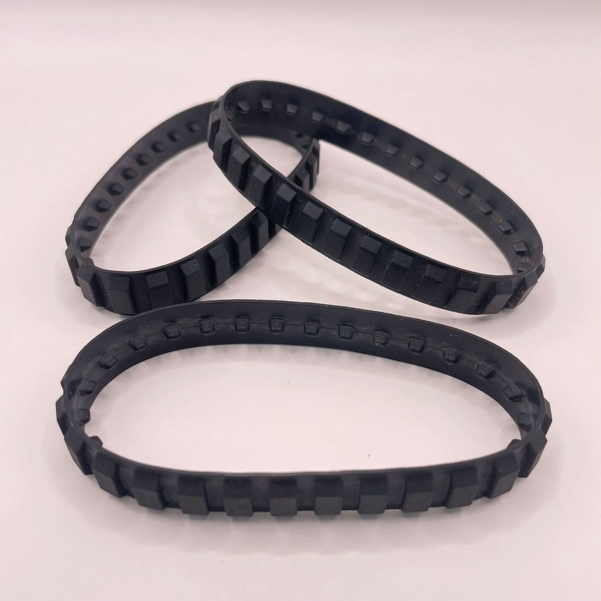 LEGO Rubber Tread, 28 Links, Black, Vehicle Pieces, 3 Pieces