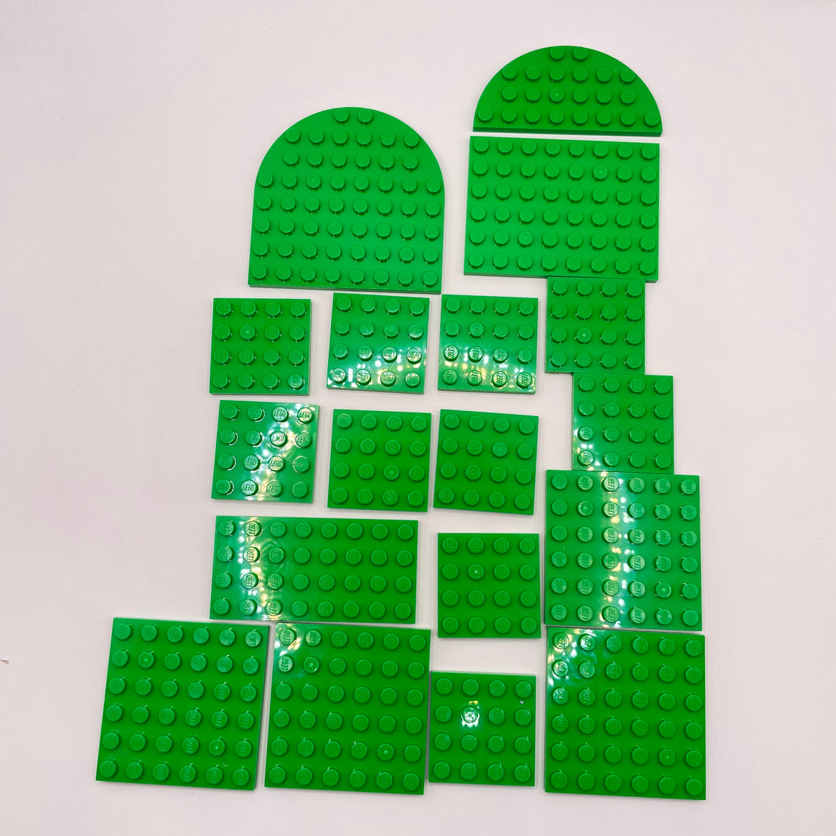 LEGO Plates, Bright Green, Approx. 60g