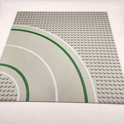 LEGO Baseplate Road, 7 Stud Curve, 32x32, Old Light Grey, 2359p01 (1 Piece) Playwear