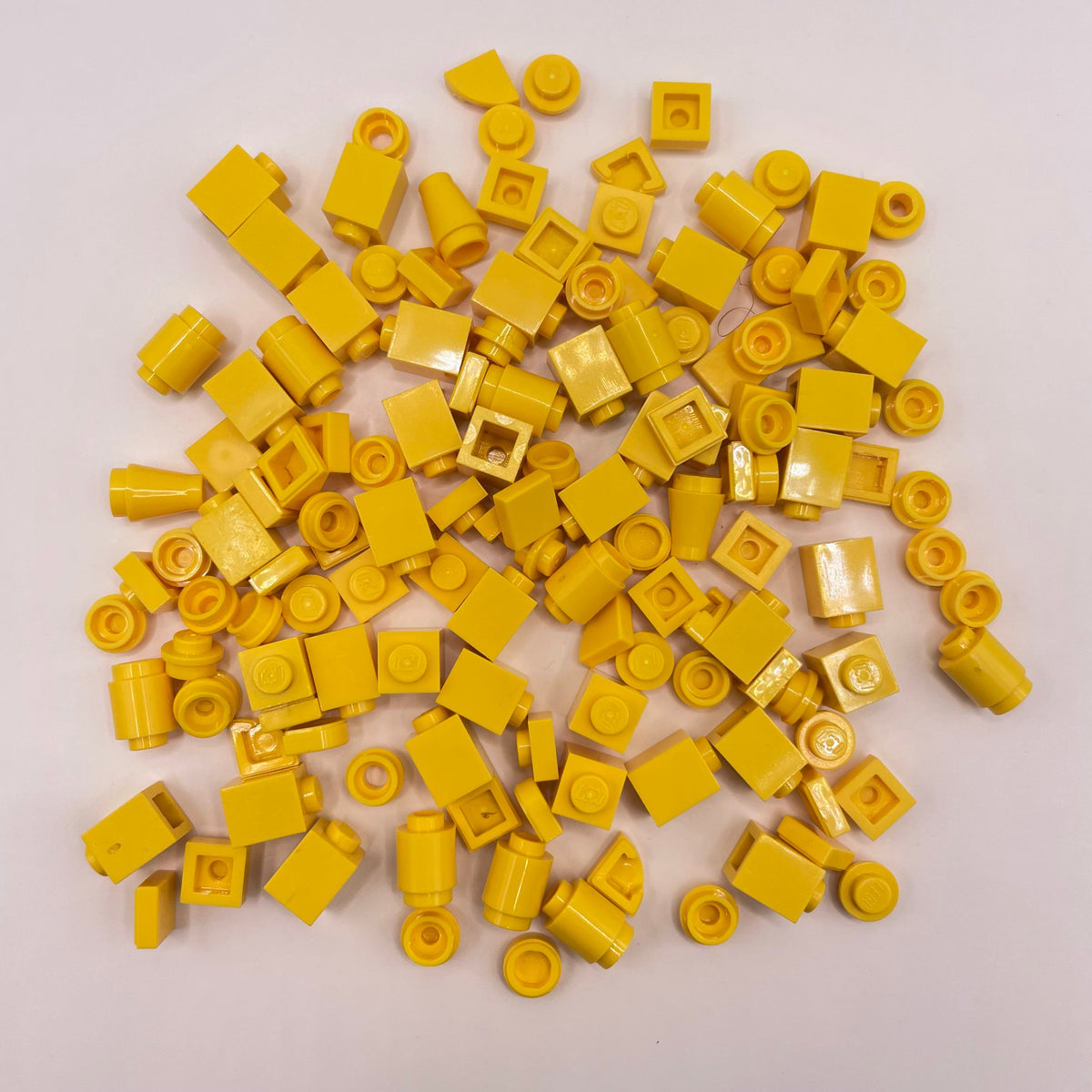 LEGO Greebling, Yellow, 125 Pieces