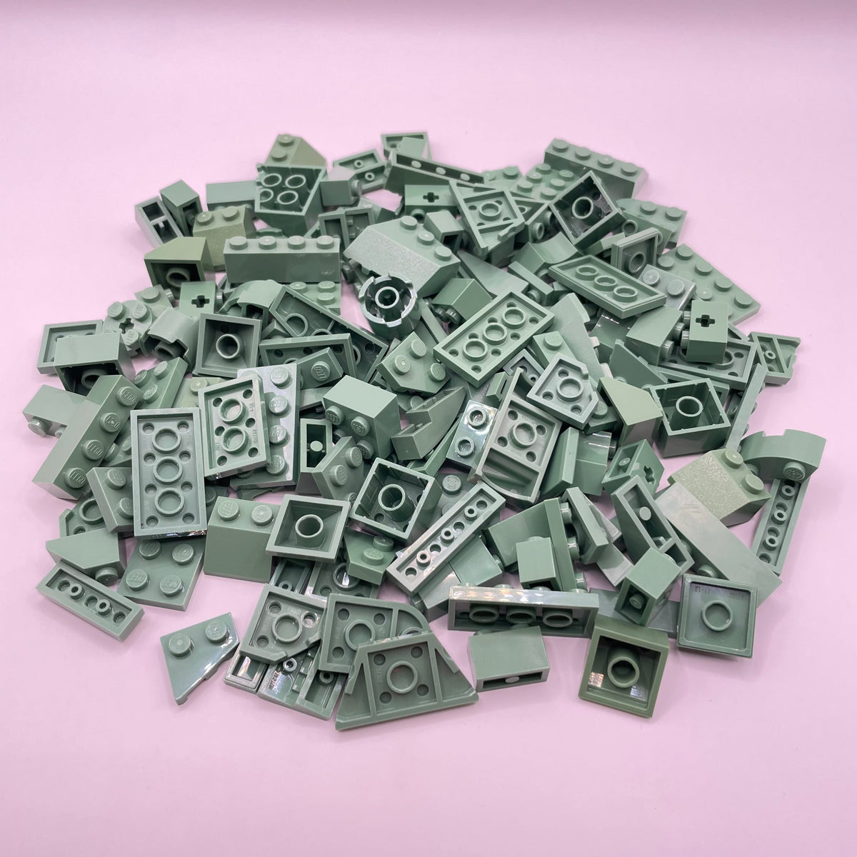 LEGO Sand Green, Mixed Pieces, Approx. 120g