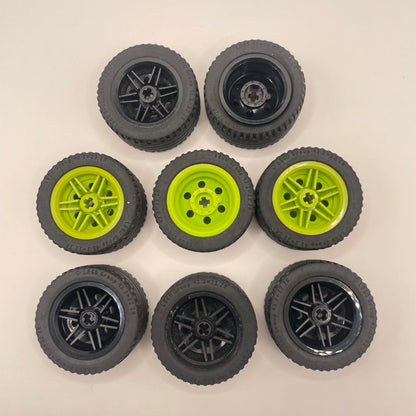 LEGO Medium Wheels, 8 Pieces