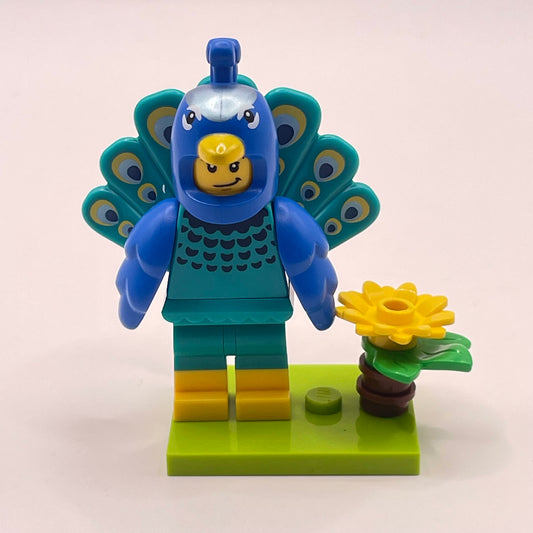 LEGO Peacock Costume Fan, Collectible Series 28, Minifigure (col461)