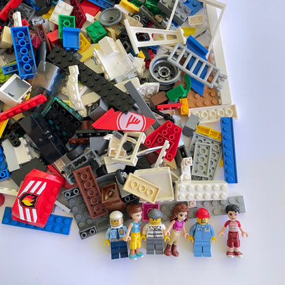 LEGO Fun Pack, Mixed Bag, Approx. 750g includes 6 Minifigures/Minidolls