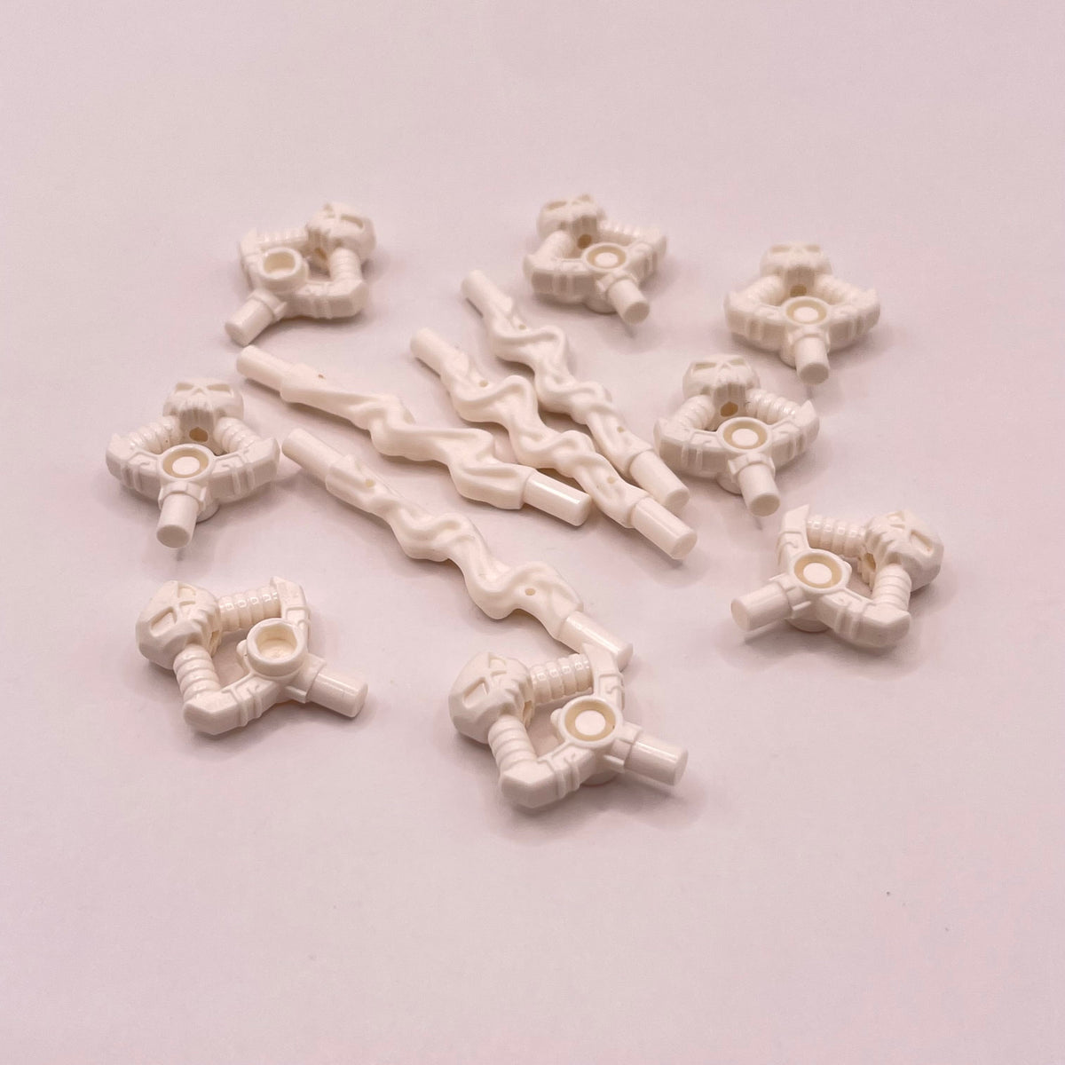 LEGO White Skull and Smoke, Pirate, Minifigure Accessories, 12 Pieces