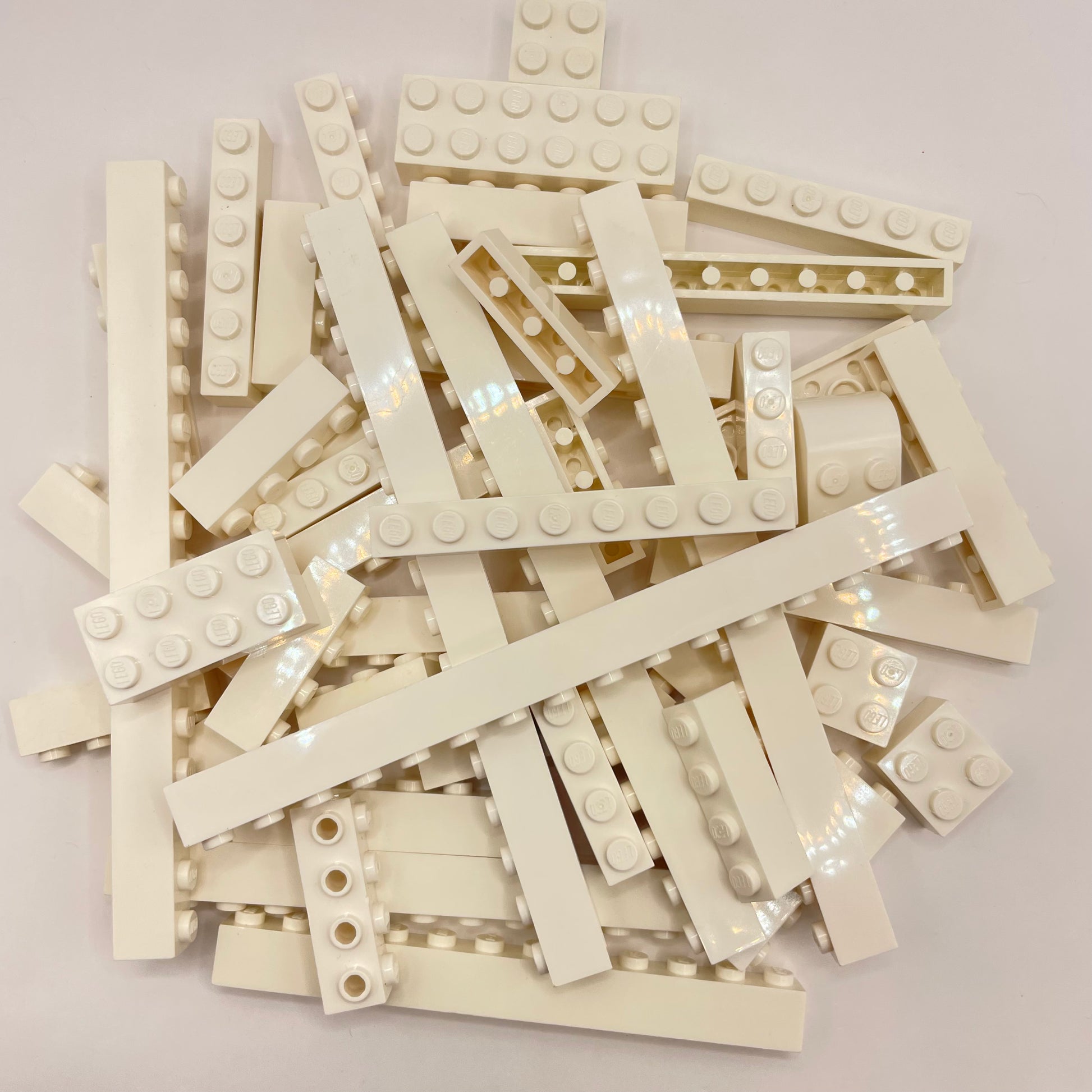 LEGO Bricks, White, Approx. 115g – Brick Cycle