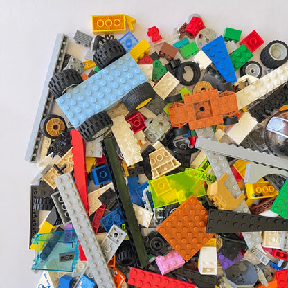LEGO Fun Pack, Mixed Bag, Approx. 750g includes 6 Minifigures/Minidolls