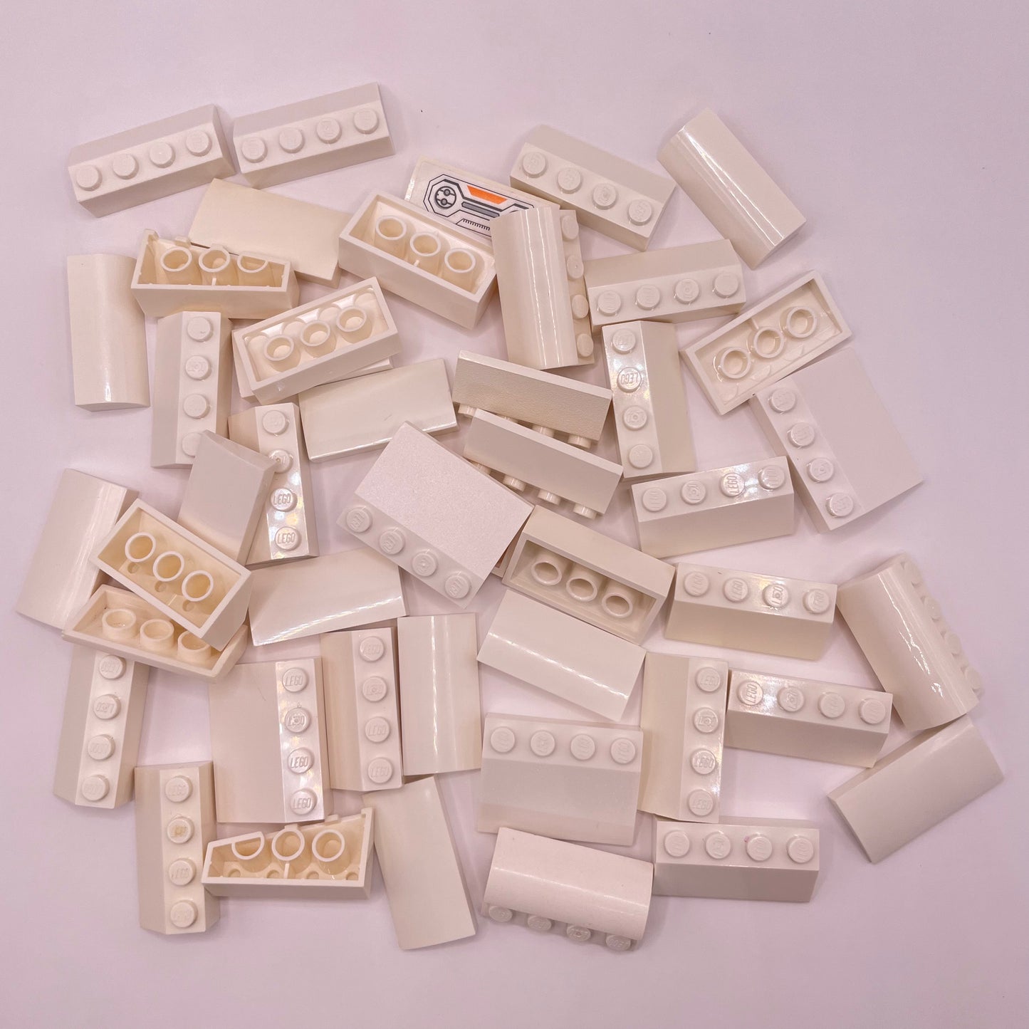 LEGO Slopes, 4x Wide, White, Approx. 85g