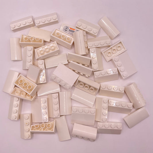 LEGO Slopes, 4x Wide, White, Approx. 85g