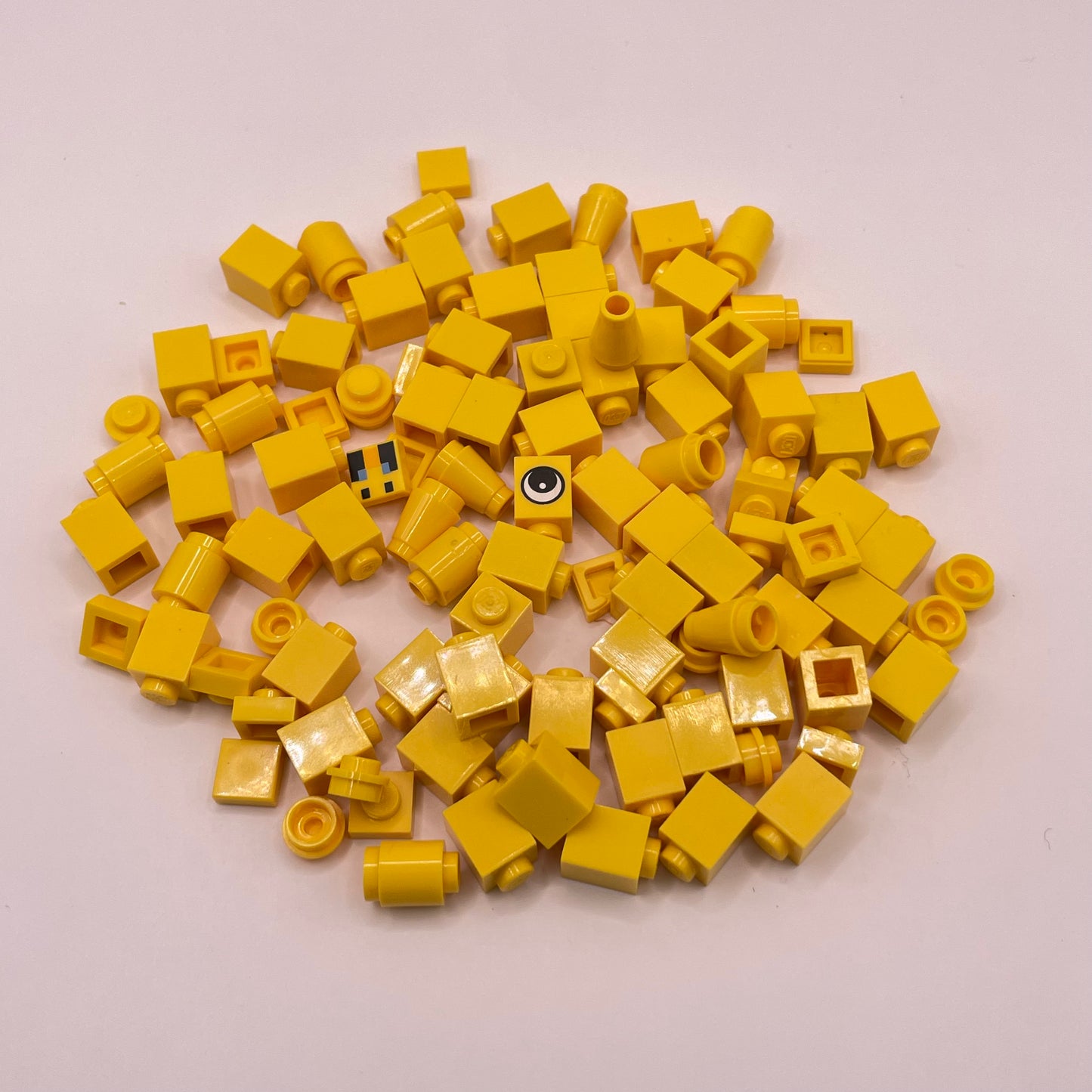 LEGO Greebling, Yellow, 100 Pieces