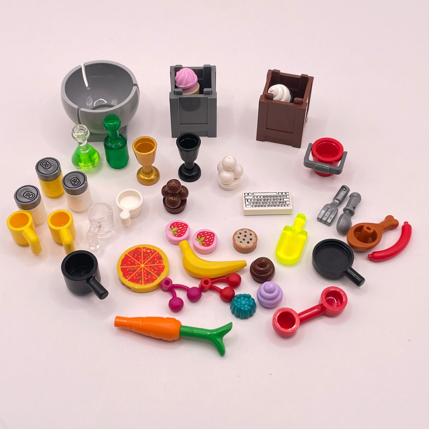 LEGO Food / Kitchen Bundle, Mixed Pieces (40 Pieces)