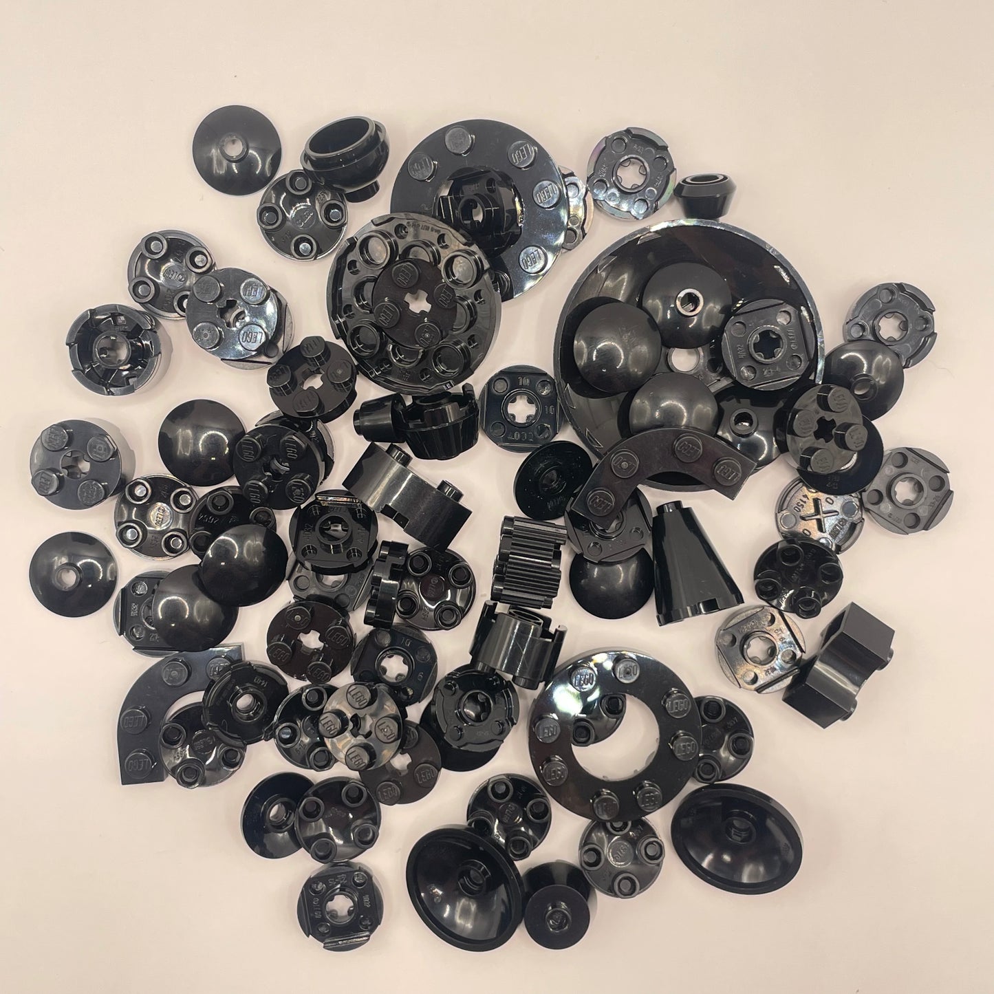 LEGO Round Pieces, Black, Approx. 40g