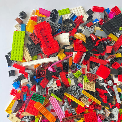 LEGO Fun Pack, Mixed Bag, Approx. 750g includes 6 Minifigures/Minidolls