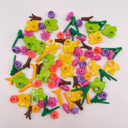 LEGO Small Plant Pack, Mixed Flowers with Coral, Stems, Leaves, 100 Pieces
