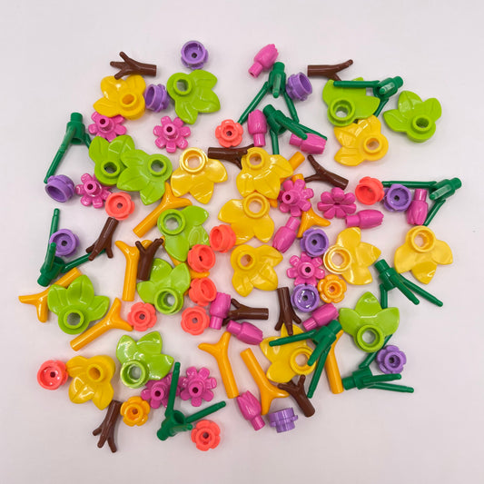 LEGO Small Plant Pack, Mixed Flowers with Coral, Stems, Leaves, 100 Pieces