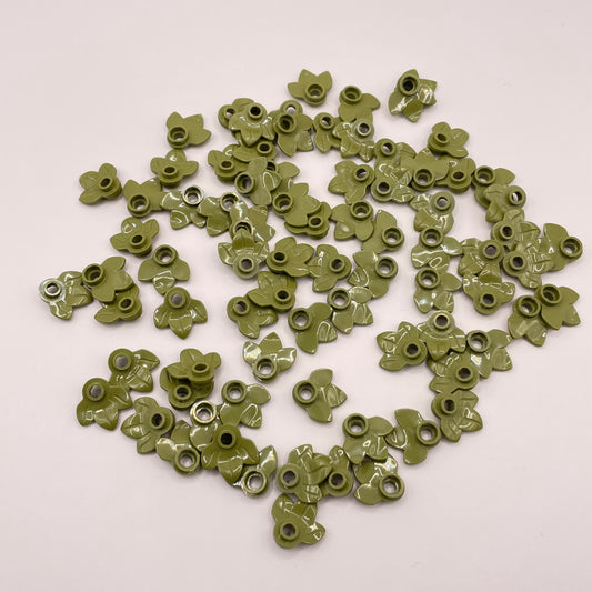 LEGO Olive Green Plant Plate, Round 1 x 1 with 3 Leaves, 80 Pieces (32607)