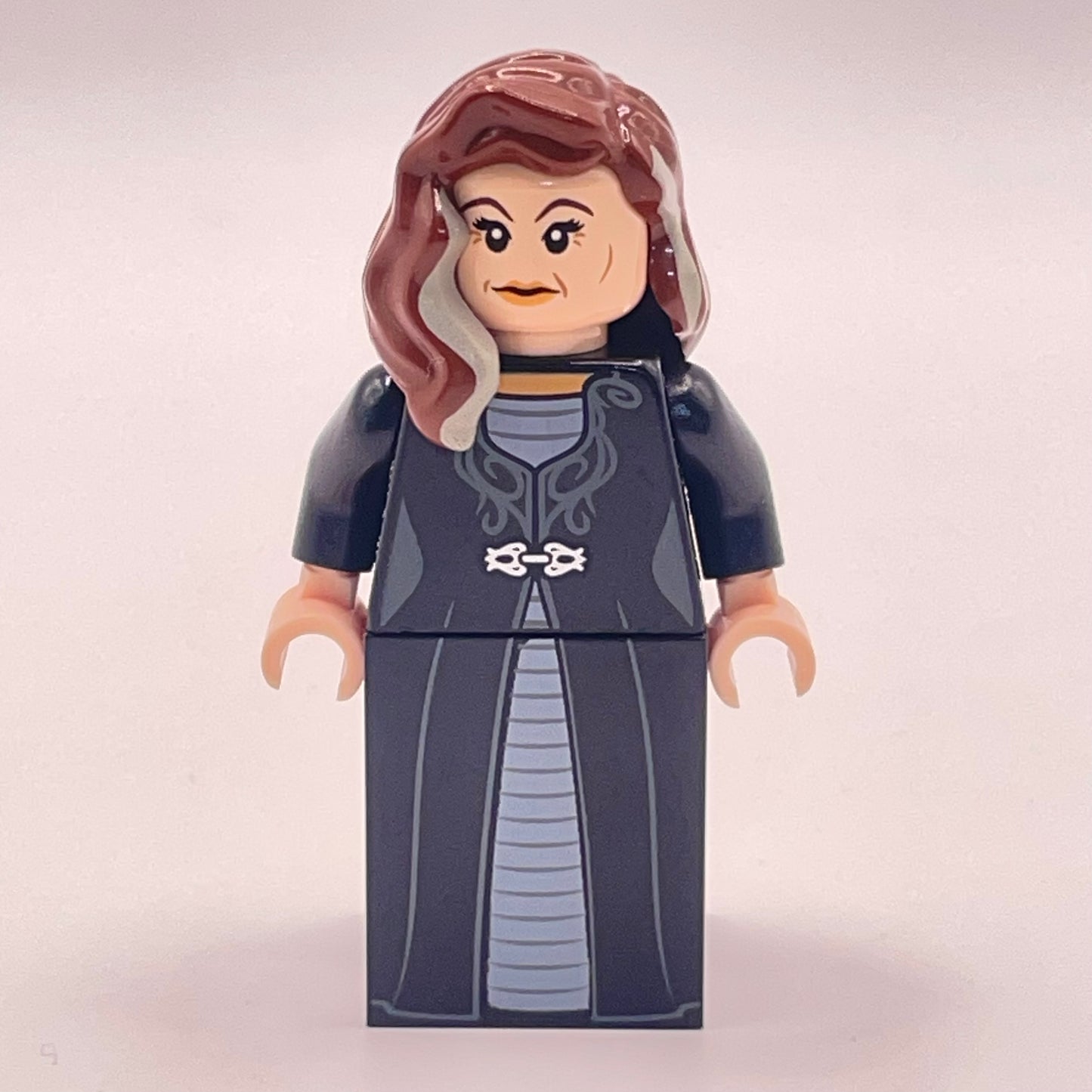 LEGO Narcissa Malfoy, Harry Potter, Minifigure, (hp126)